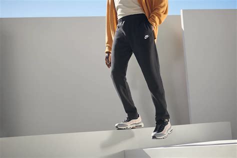 zwarte nike joggingbroek heren|De beste zwarte Nike joggingbroeken voor heren.